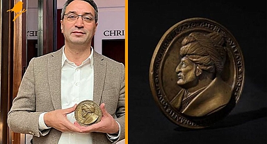 İBB'nin satın aldığı madalyon İstanbul'a getiriliyor