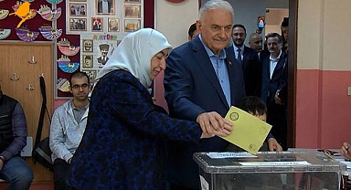 Binali Yıldırım'dan kabinden geç çıkan eşine ne dedi?