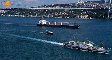 Boğazlardan gemi geçişine zam ayarı