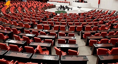 AKP'den yeni Anayasa hamlesi! Düzenleme için tarih verildi