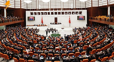Emekli milletvekillerine özel zam kıyağı!