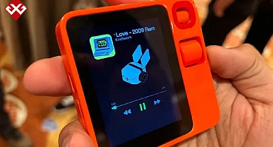 Sizin yerinize her işinizi yapabilecek! Yapay zeka asistanı Rabbit R1 tanıtıldı